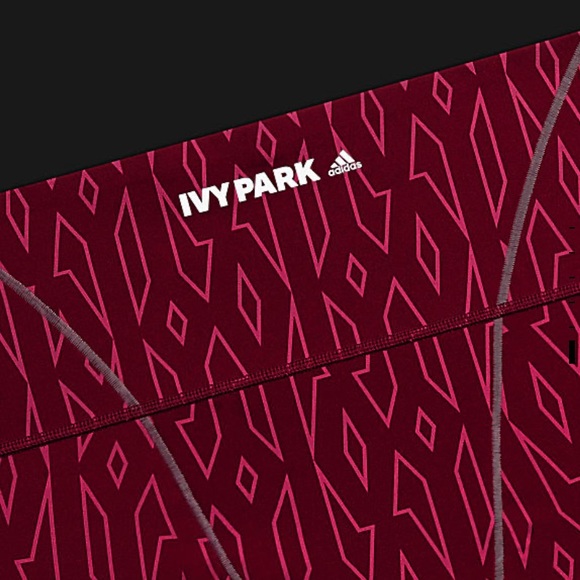 Adidas x IVY PARK - Icy Monogram Short Tights - XS - Picture 6 of 6